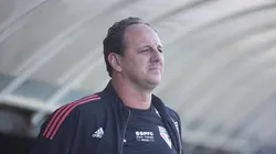 Diogo Reis/AGIF/ Súmula revela real motivo de Ceni ser expulso contra RB Bragantino; treinador rebate arbitragem.