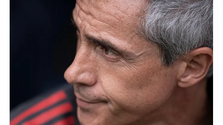 Jorge Rodrigues/AGIF/ "Figura indispensável para o Flamengo"; Titular de Paulo Sousa é exaltado por jornal espanhol .