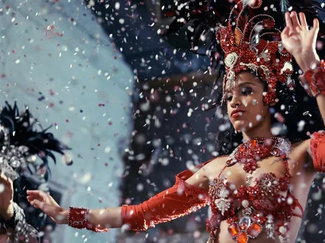 Sete escolas desfilam pelo Grupo Especial do Carnaval do Rio de Janeiro