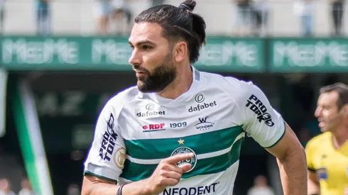 Foto: Robson Mafra/AGIF