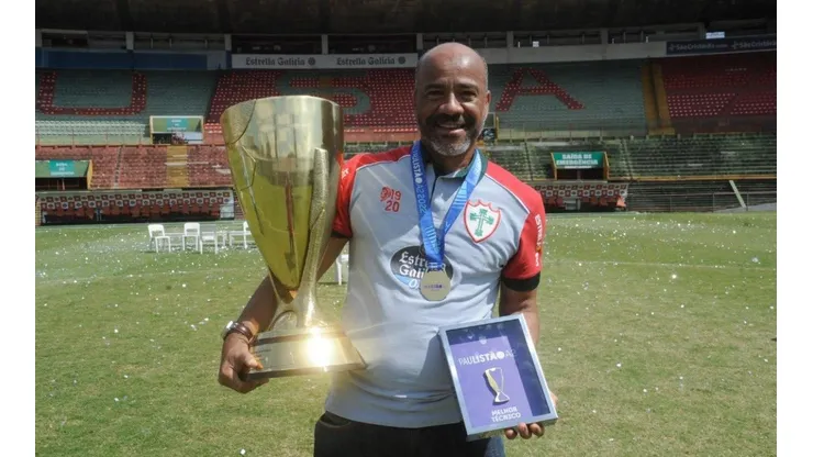 Foto: Divulgação/Portuguesa - Sérgio Soares tem mais uma permanência na sua equipe
