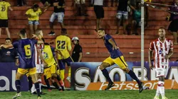 Foto: Paulo Paiva/AGIF - Retrô abre vantagem sobre o Náutico na final do Campeonato Pernambucano