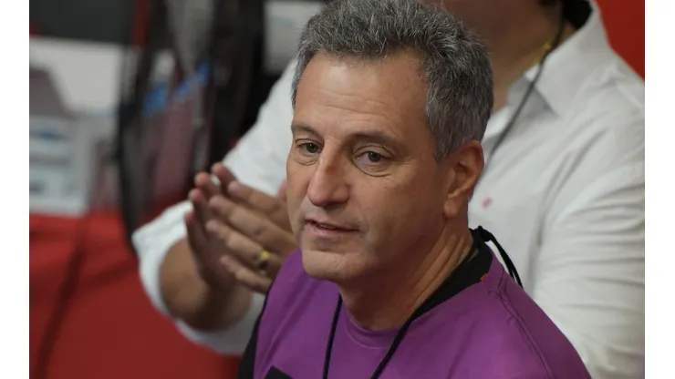 Foto: Thiago Ribeiro/AGIF | Landim é avisado e reforço dos sonhos aceita reduzir o salário para jogar no Flamengo