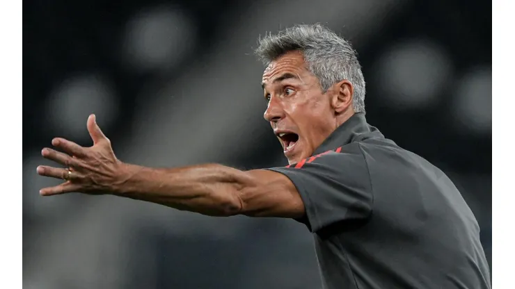 Foto: Thiago Ribeiro/AGIF - Treinador não gostou do desempenho.