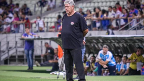Foto: Lucas Emanuel/AGIF - Geninho foi demitido do Vitória após goleada sofrida do Fortaleza
