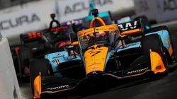 Carro da McLaren na Fórmula Indy, antes da mudança de cores . Foto McLaren