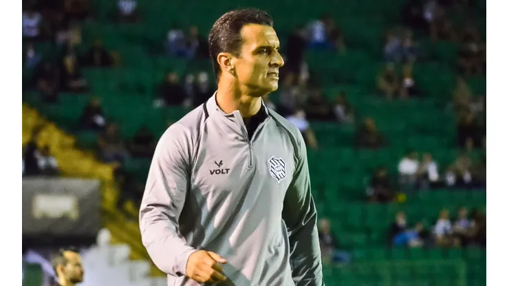 Foto: R.Pierre/AGIF - Júnior Rocha tem dois retornos na equipe do Figueirense