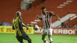 Tiago Caldas/CNC/ Náutico e Retrô tem duelo equilibrado e polêmico em histórico do confronto; times fazem à final do Campeonato Pernambucano.