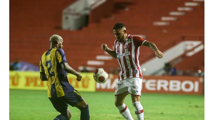 Tiago Caldas/CNC/ Náutico e Retrô tem duelo equilibrado e polêmico em histórico do confronto; times fazem à final do Campeonato Pernambucano.