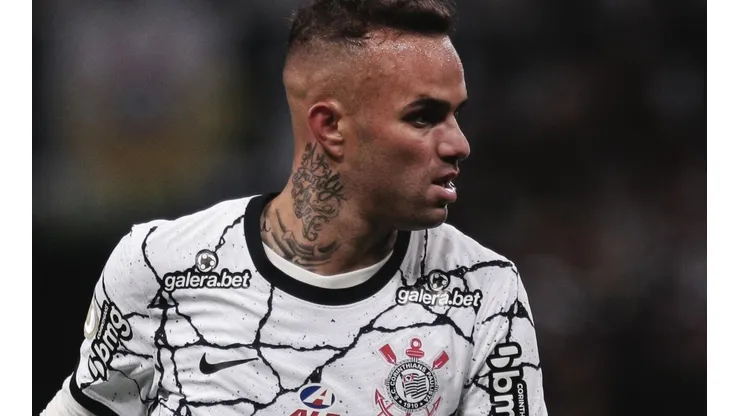 Foto: Ettore Chiereguini/AGIF - Luan: "arquivado" por Vítor Pereira no Corinthians