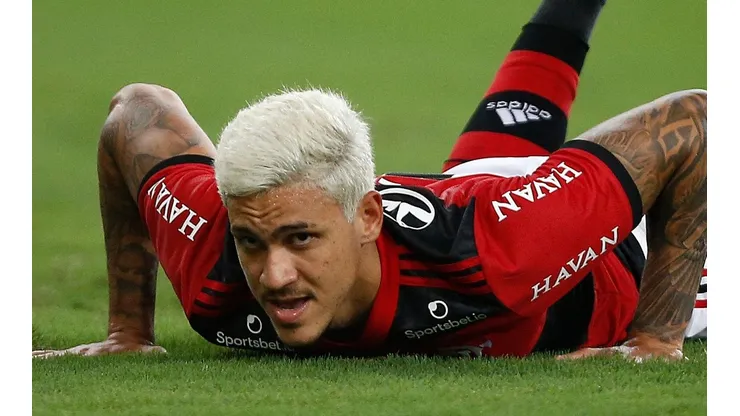 - Pedro tem sido preterido no CRF