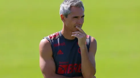 Xodó de Paulo Sousa tem lesão mais grave do que se imaginava e preocupa Nação; CONFIRA