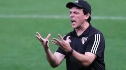 Daniel Vorley/AGIF - Diniz vira 'exemplo' de como jogar fora de casa.