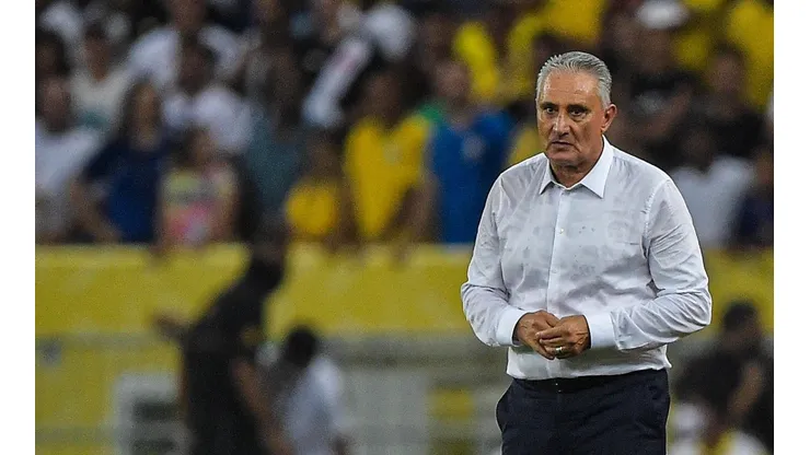 Tite vai ao estádio do Maracanã (Foto: Thiago Ribeiro/AGIF)