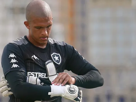 Luís Castro faz pedido aos goleiros do Botafogo e Diego Loureiro abre o jogo