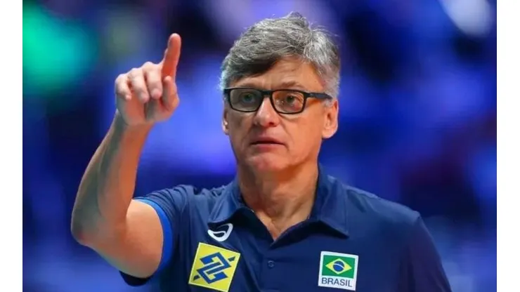 Matteo Ciambelli/NurPhoto via Getty Images/ Nova lista de convocados de Renan Dal Zotto para a seleção brasileira masculina de vôlei é divulgada.