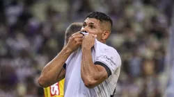 Erison ressalta gols pelo Brasileirão e manda recado a torcida: “Azar para quem”