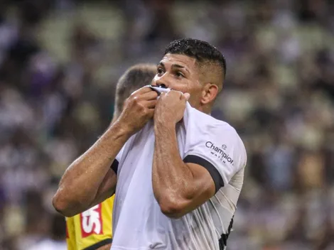 Erison ressalta gols pelo Brasileirão e manda recado a torcida: “Azar para quem”