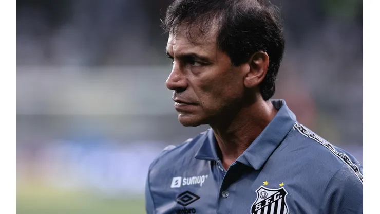 Ettore Chiereguini/AGIF/ Bustos 'abre o jogo' sobre condição de Ricardo Goulart e ausência em jogo do fim de semana.