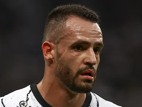 Casagrande elege 8 titulares do Corinthians e 'exclui' Renato Augusto