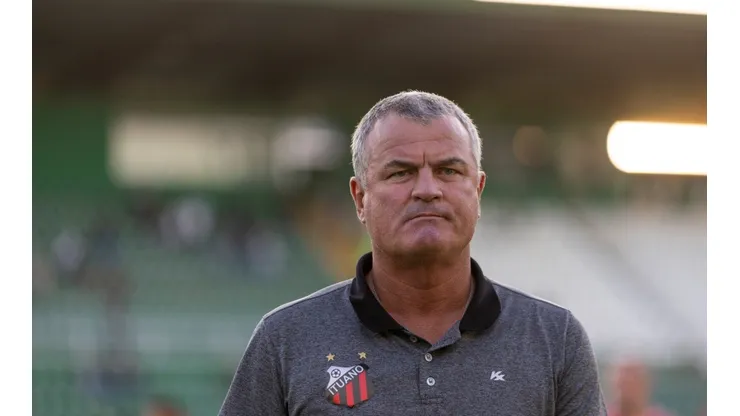 Liamara Polli/Ituano FC. Mazola Júnior treinou o arquirrival do azulino, CRB