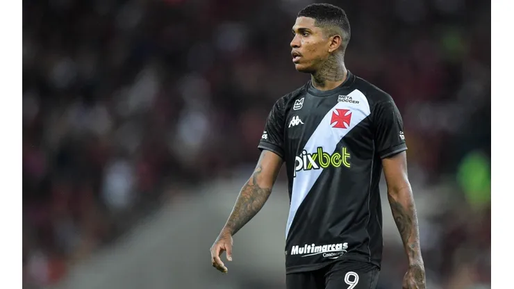 Ele de novo: Raniel marca e lamenta empate do Vasco fora de casa com CRB pela Série B