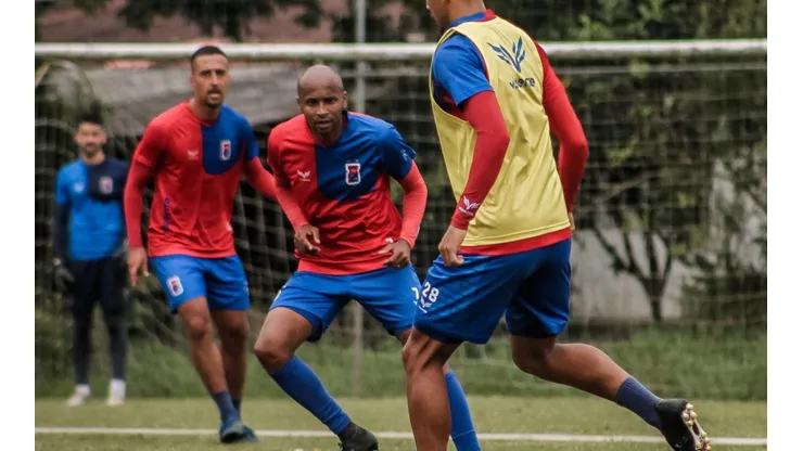 Divulgação/Paraná Clube. Equipe que joga pela estreia na Série D é a mesma rebaixada para a segunda divisão do Paranaense