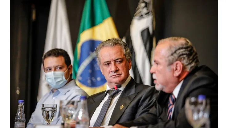 "Mais top no futebol"; staff do Atlético expõe conversas com parceiros para adesão da SAF no clube