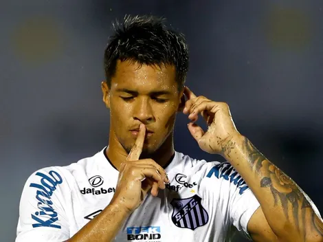 Marcos Leonardo retorna, mas Santos mantém titular contestado e divide torcida