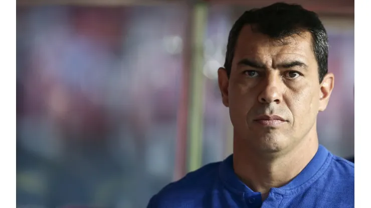 Carille pode implementar mudança tática no Furacão para encaixar dois meias no time titular