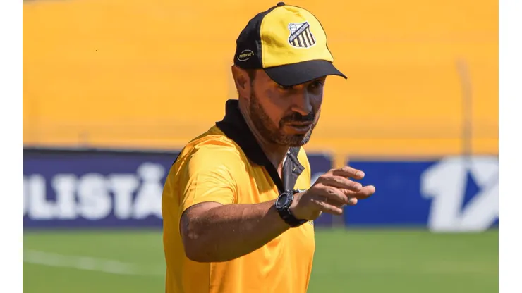 Ozair Júnior/Grêmio Novorizontino. Allan Aal ganha reforços jovens para disputa na Série B