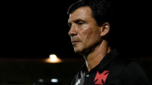 Insatisfeitos com Zé Ricardo torcida faz campanha para retorno de ídolo ao Clube; CONFIRA