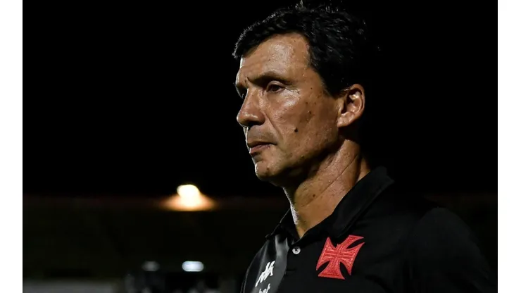 Insatisfeitos com Zé Ricardo torcida faz campanha para retorno de ídolo ao Clube; CONFIRA