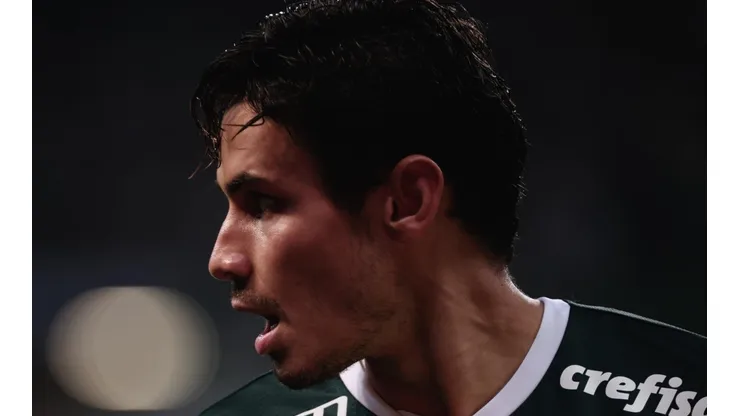 - Raphael Veiga vive grande fase no Verdão