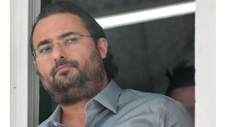 Alexandre Mattos detona Ronaldo e expõe motivo da saída de Vitor Roque; CONFIRA