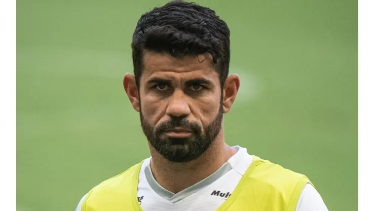 Foto: Kely Pereira/AGIF - Futuro de Diego Costa agita e divide torcida do Galo
