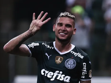 Navarro bate recordes no Palmeiras e chama responsabilidade para si após clamor da torcida