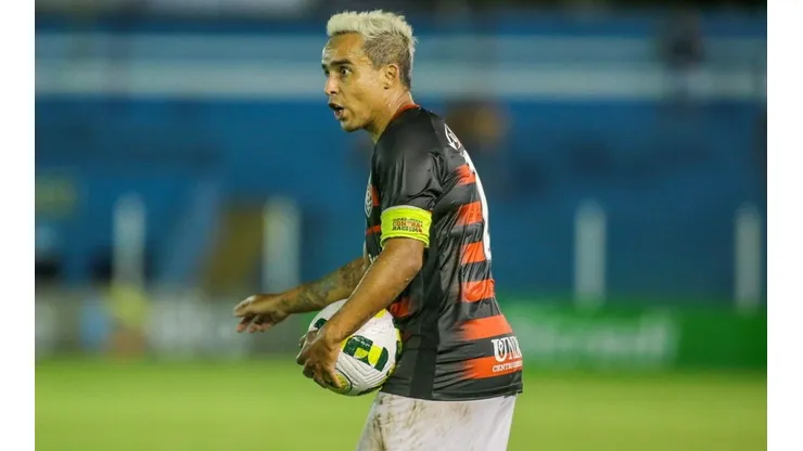 Foto: Fernando Torres/AGIF - Jadson deve fazer sua estreia na Série C
