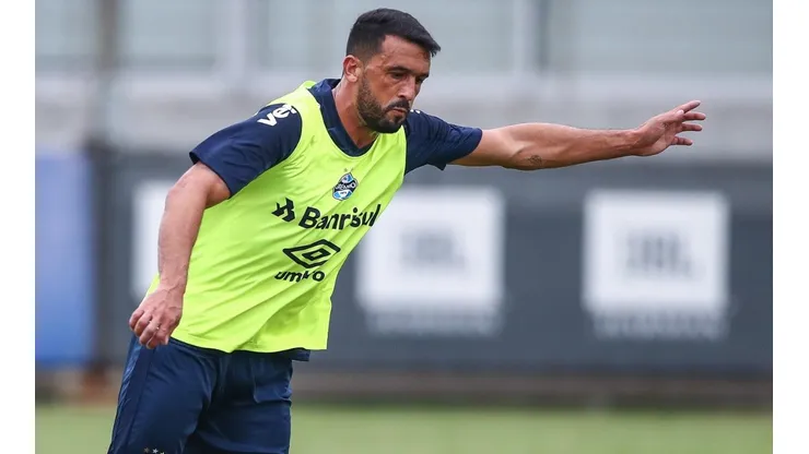 Foto: Lucas Uebel/Grêmio/Divulgação - Edilson: não deve ser titular do Grêmio contra a Chapecoense