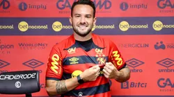 Foto: Anderson Stevens / Sport Club do Recife - Giovanni foi apresentado como jogador do Sport