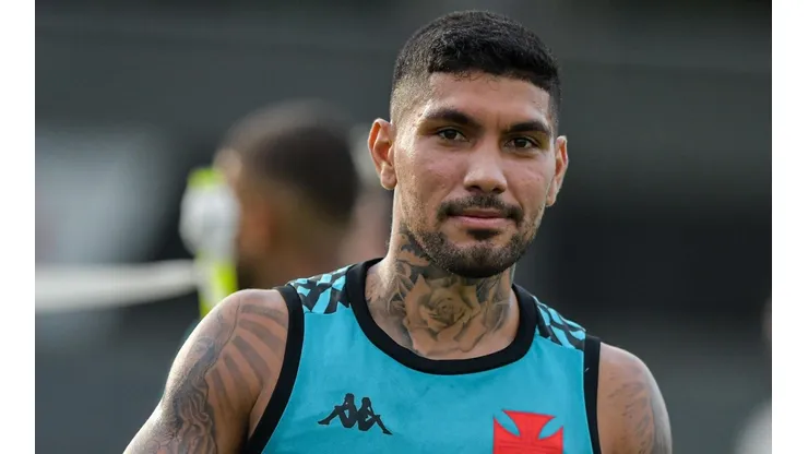 Yuri Lara aponta erros do Vasco na estreia da Série B e projeta confronto contra o CRB