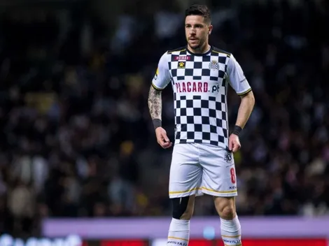 Além de Gustavo Sauer, Textor corre contra o tempo para contratar meia que está no Atlético