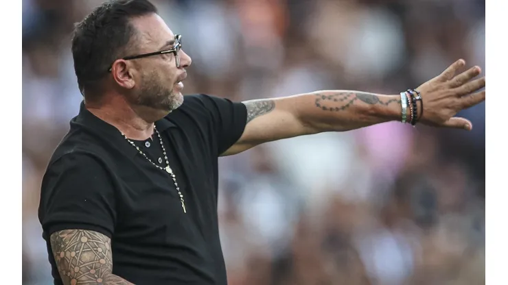 Foto: Pedro Souza / Atlético / Divulgação - O zagueiro estava sem espaço com o técnico argentino na Cidade do Galo
