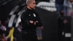 Ettore Chiereguini/AGIF - Ex-Corinthians, Sylvinho é sondado pelo Athletico
