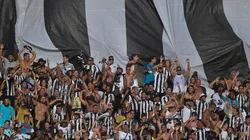 Foto: Thiago Ribeiro/AGIF | A torcida do Botafogo lotou o Nilton Santos para apoiar o clube na estreia do Brasileirão