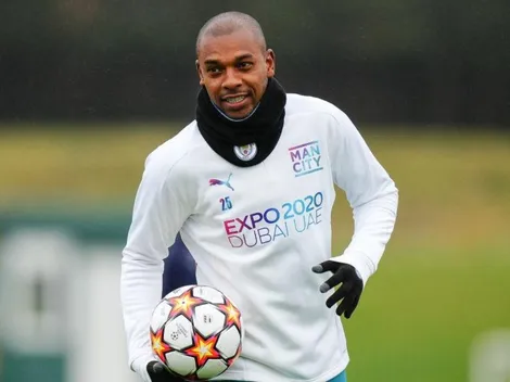 Fernandinho anuncia que deixará o Manchester City e empolga torcida do Athletico na web