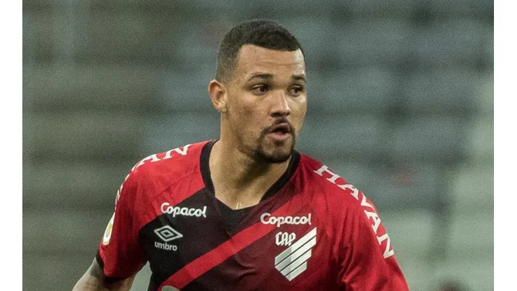 Foto: Robson Mafra/AGIF - Zé Ivaldo e mais 6 chegam para ajudar Cruzeiro na Série BFoto: Robson Mafra/AGIF - Zé Ivaldo e mais 6 chegam para ajudar Cruzeiro na Série B