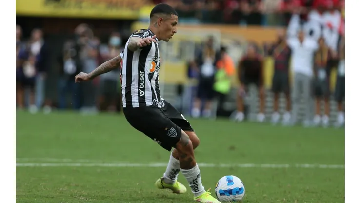 Gil Gomes/AGIF - Arana recebe elogios de lateral que sonha com o Atlético