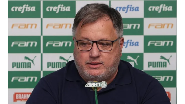 Foto: (Flickr Oficial Palmeiras/Cesar Greco) - Anderson Barros, diretor do Palmeiras, tem vasculhado o mercado à procura de um centroavante para Abel Ferreira