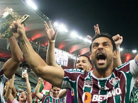 Fred provoca o rival após avião sobrevoar praias do Rio com faixa alusiva ao Fla-Flu